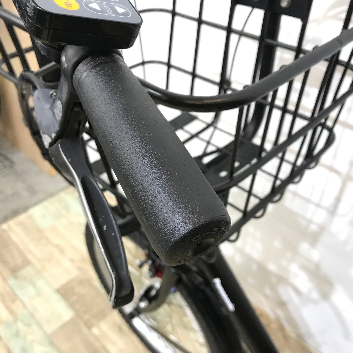 パナソニック ギュットミニDX ブラック 20インチ KK022 【中古車】