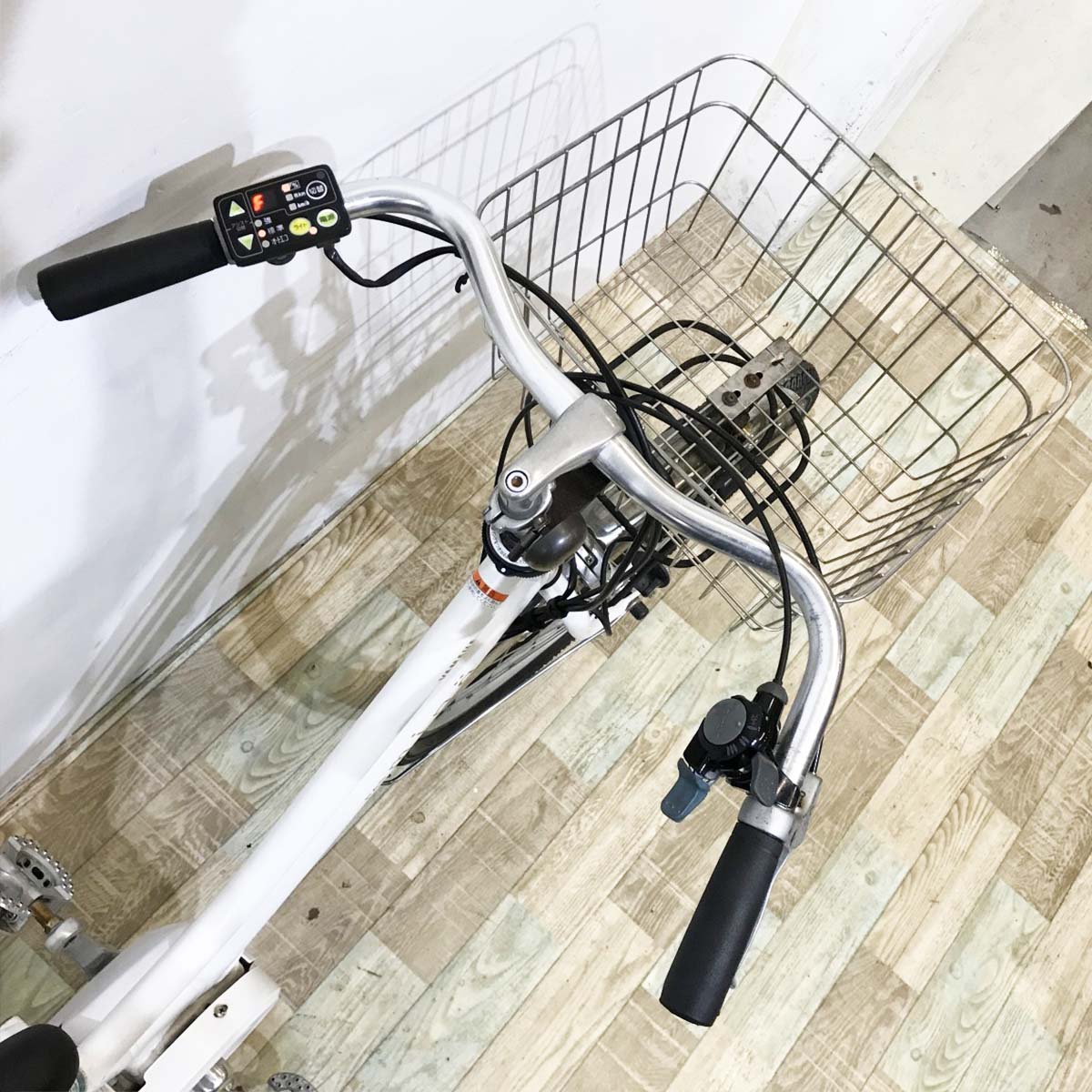 中古電動自転車 ヤマハ PAS ミナ ホワイト 26インチ KK023