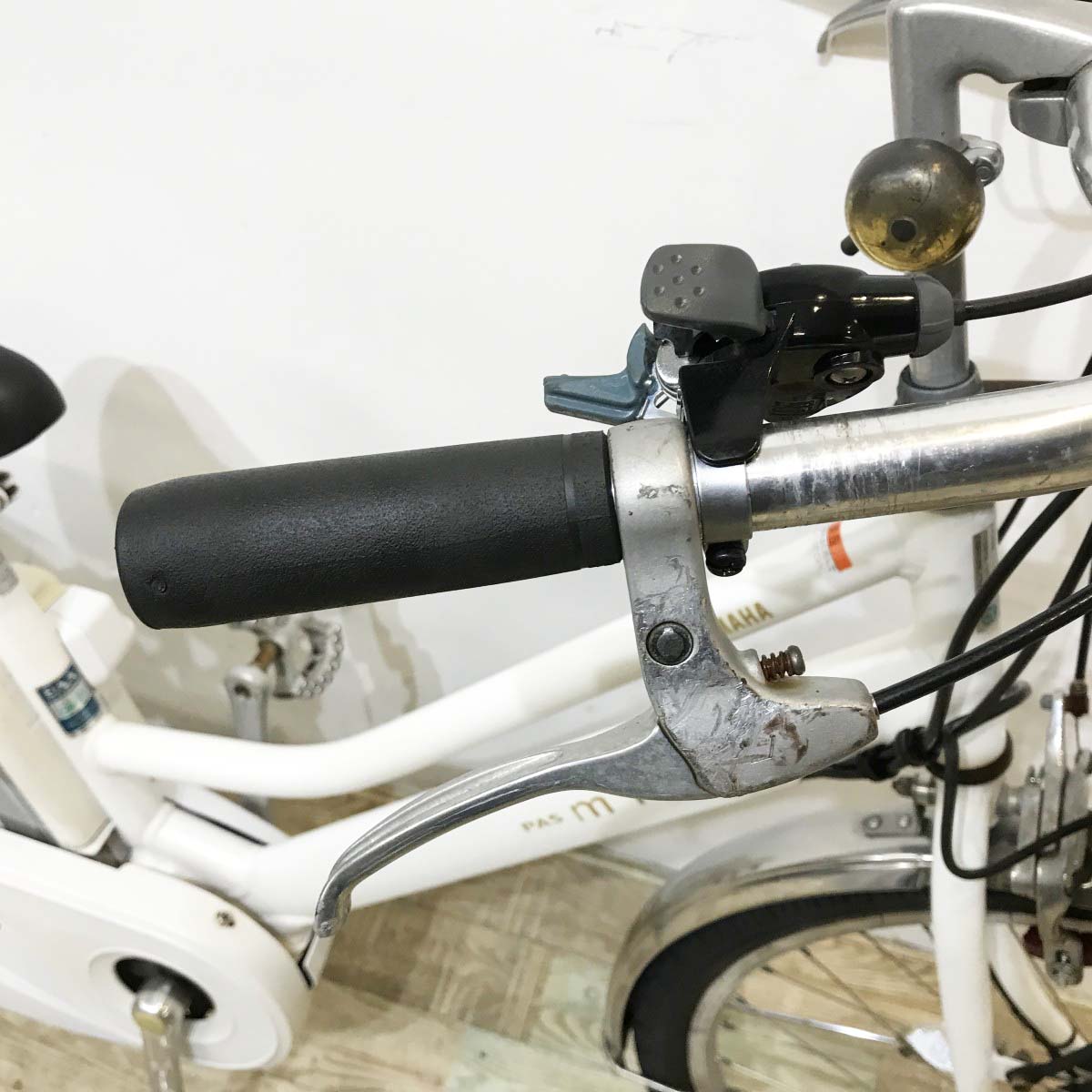 中古電動自転車 ヤマハ PAS ミナ ホワイト 26インチ KK023