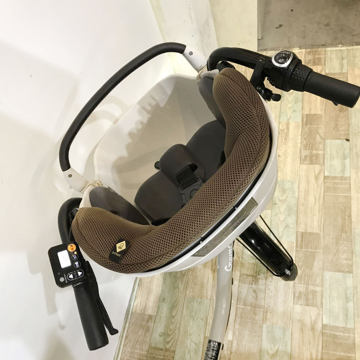 中古電動自転車 パナソニック ギュットクルーム ベージュ 20インチ KK027