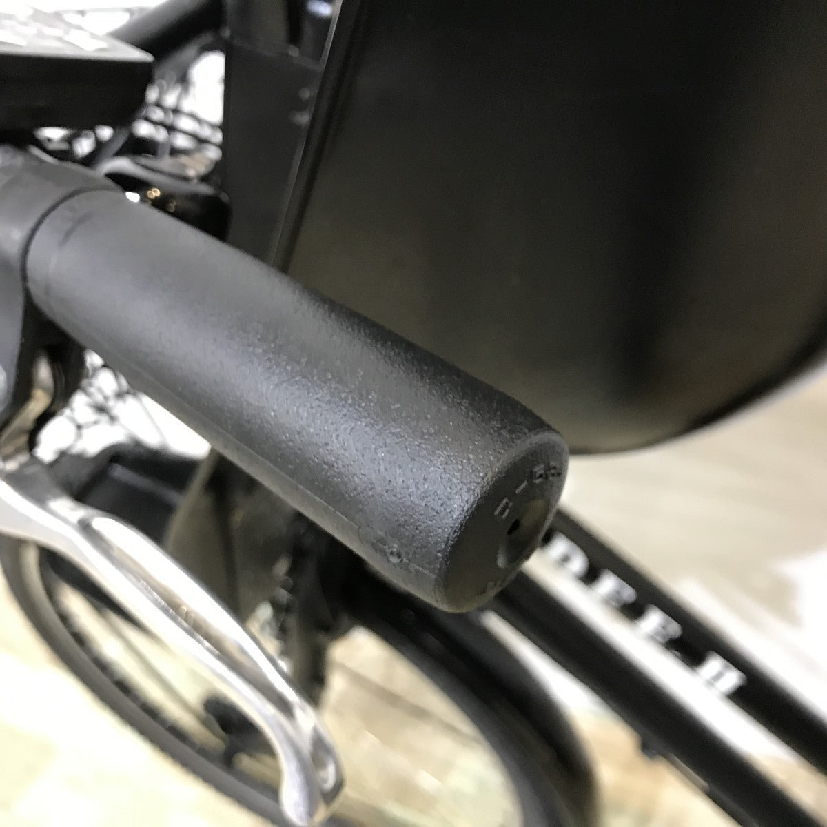ブリヂストン ハイディツー ブラック 26インチ KK036 【中古車】