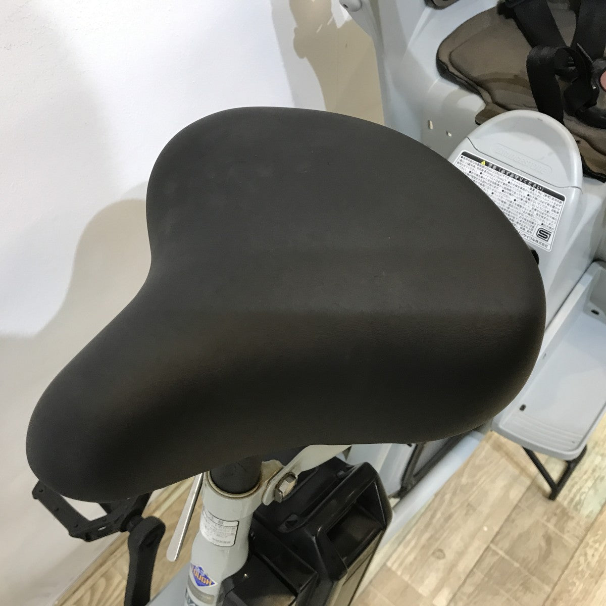 ブリヂストン ビッケ2e グレー 20インチ KK037 【中古車】