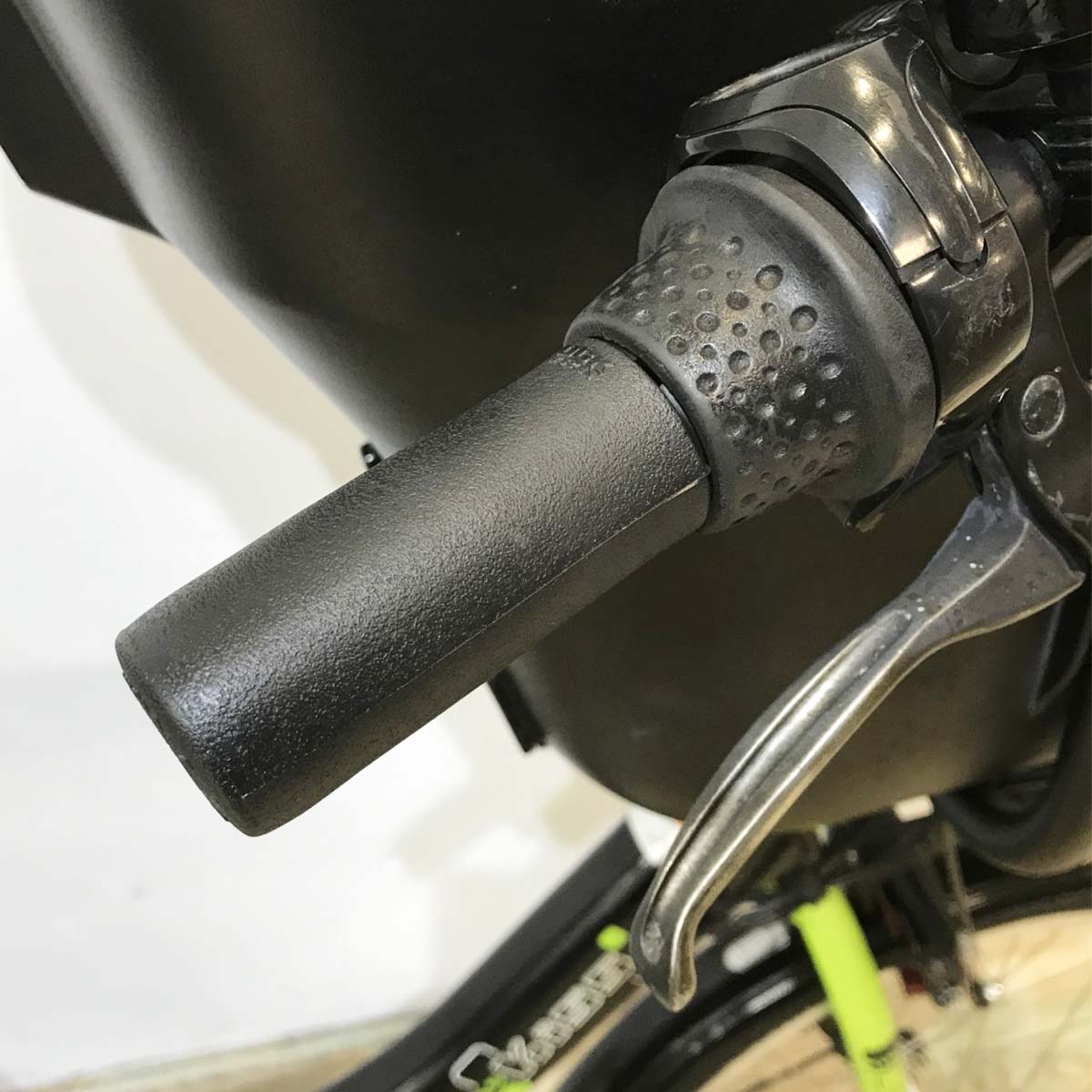 中古電動自転車 ヤマハ PAS キッスミニアン ブラック 20インチ KK038
