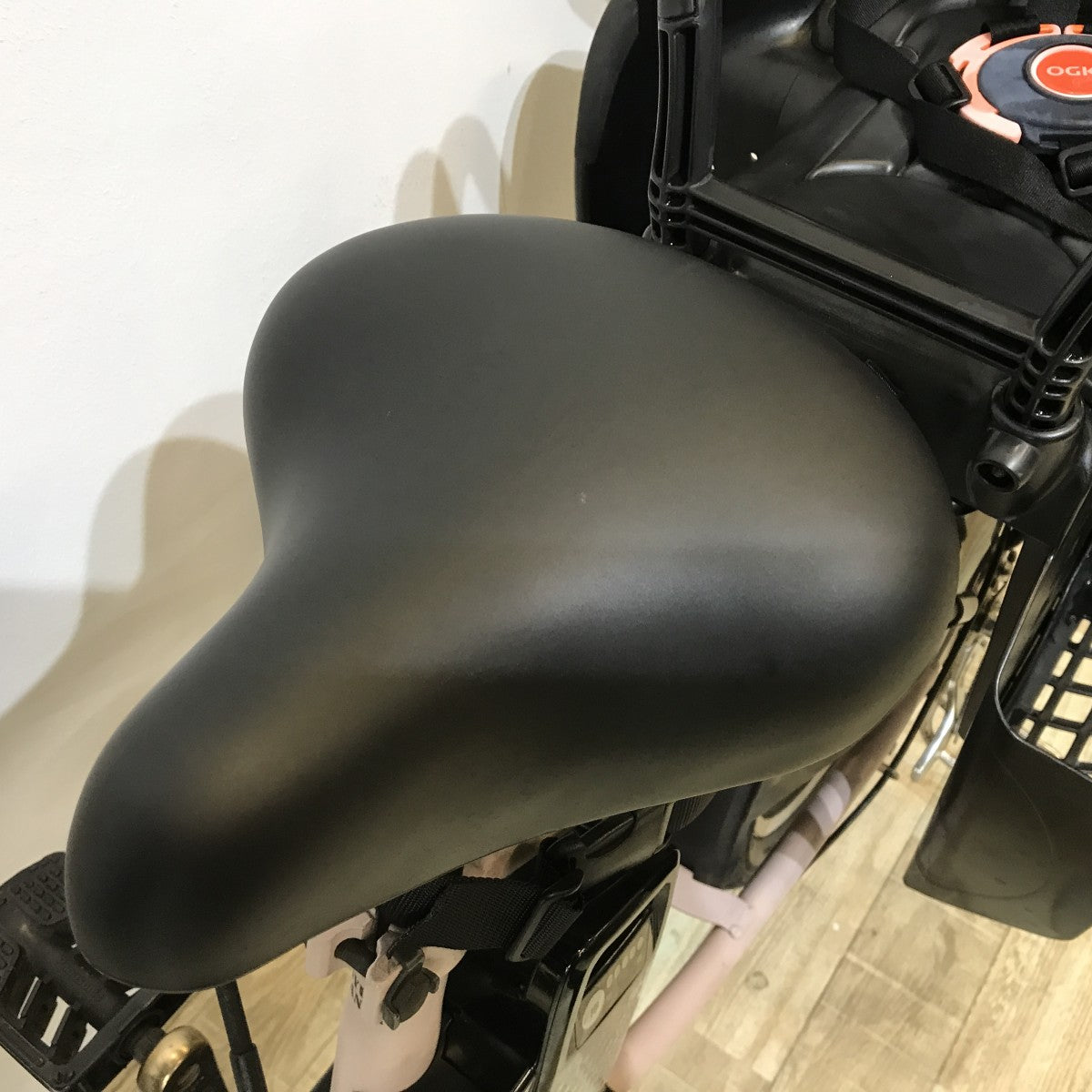 パナソニック ギュットアニーズDX ピンク 20インチ KK046 【中古車】