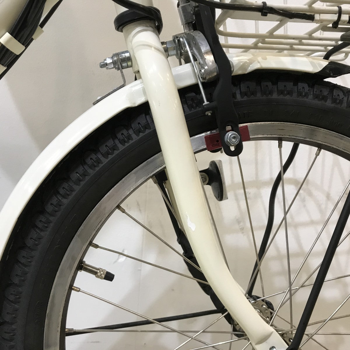 ブリヂストン ビッケ2e ホワイト 20インチ KK052 【中古車】