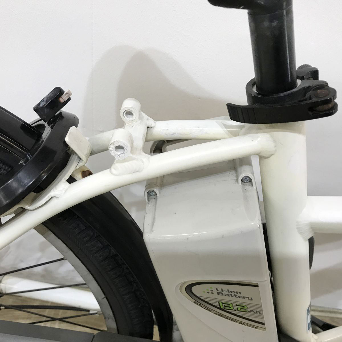 パナソニック ラスティック ホワイト 26インチ KK058 【中古車】