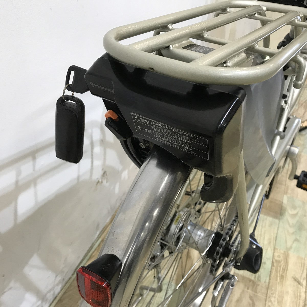中古電動自転車 パナソニック ビビEX ゴールド 26インチ KK079