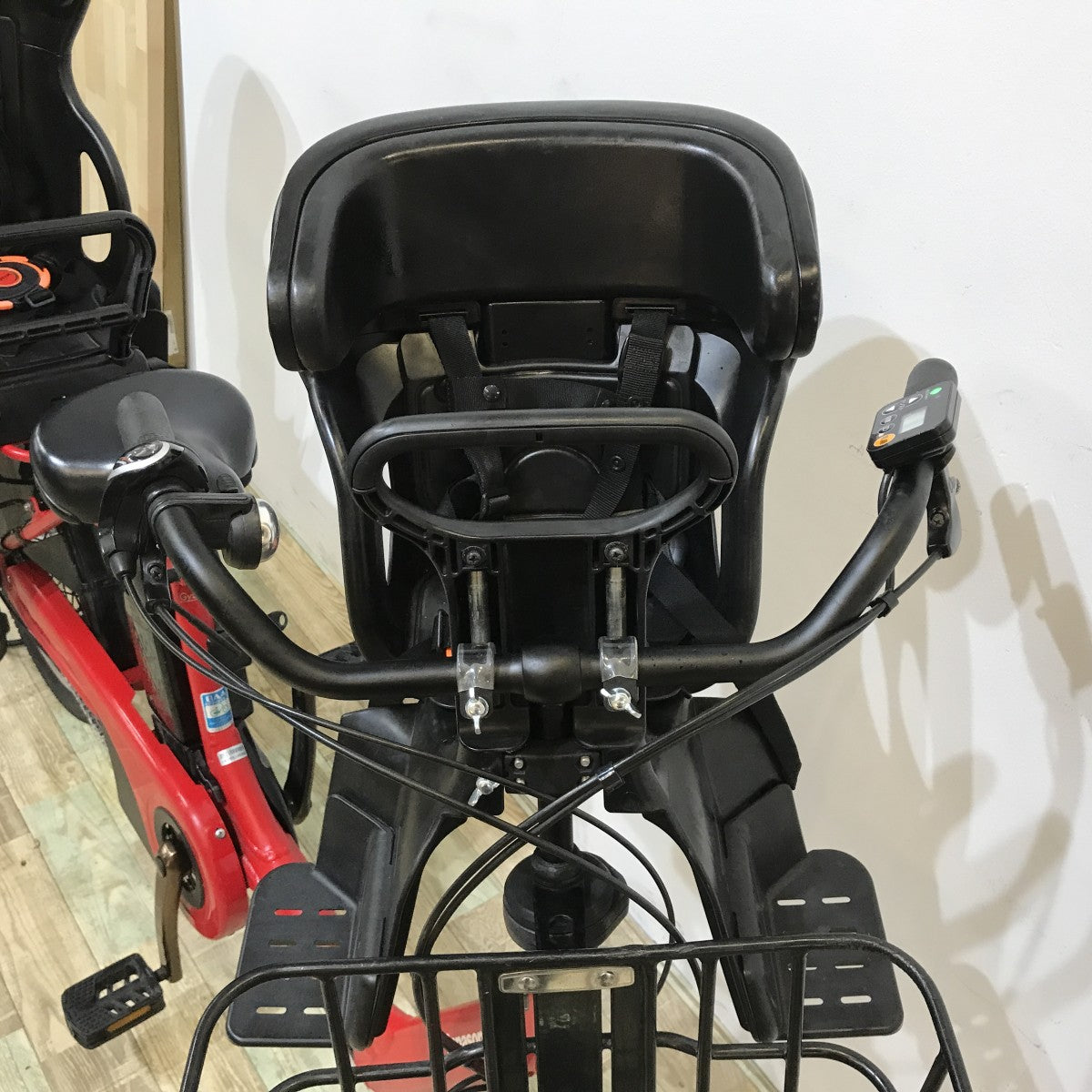 パナソニック ギュットアニーズDX レッド 20インチ KK082 【中古車】