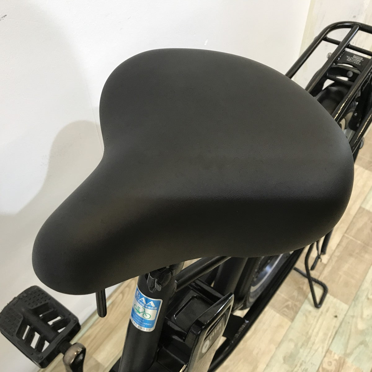 パナソニック SW ブラック 20インチ KK084 【中古車】