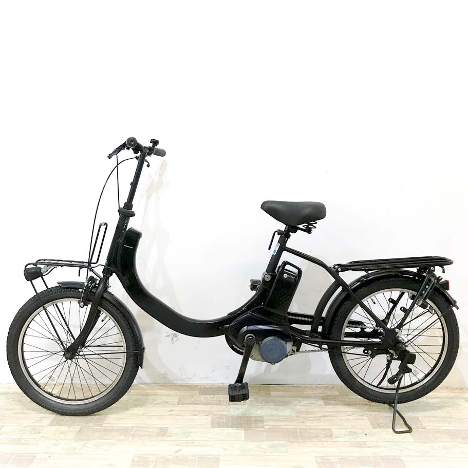 パナソニック SW ブラック 20インチ KK084 【中古車】