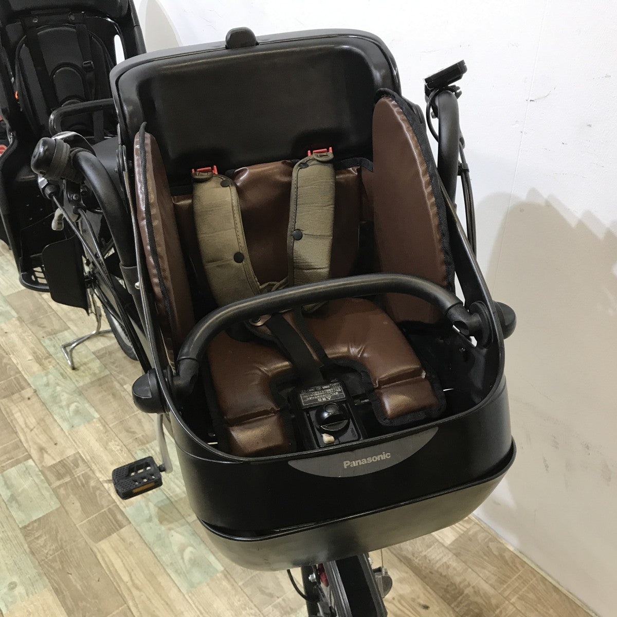 パナソニック ギュットミニDX ブラック 20インチ KL010 【中古車】