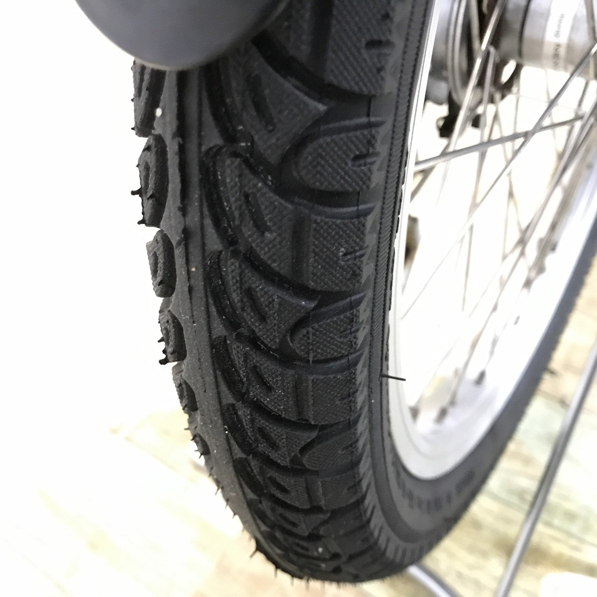 パナソニック ギュットミニDX ブラック 20インチ KL014 【中古車】