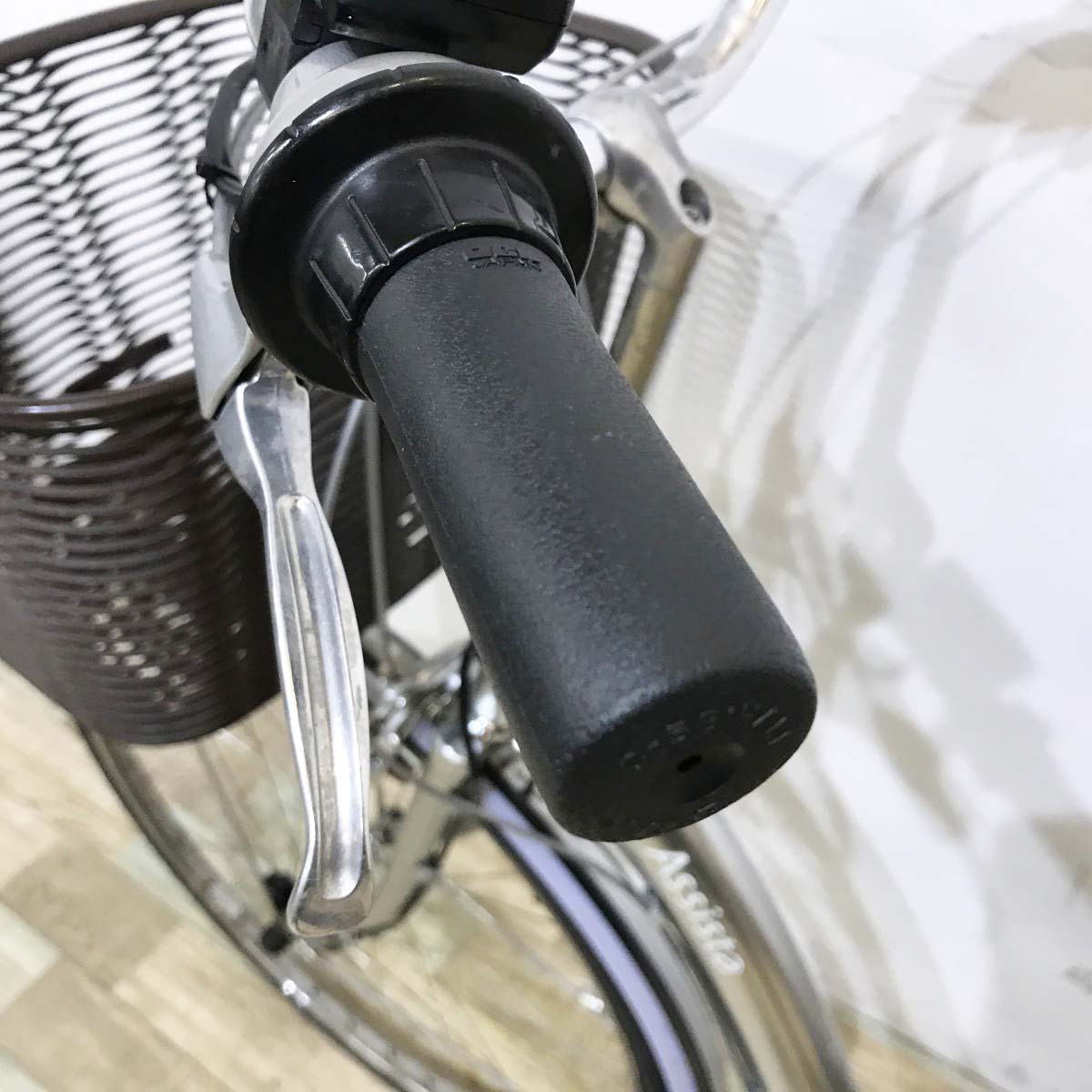 中古電動自転車 ブリヂストン アシスタ シルバー 26インチ KL020