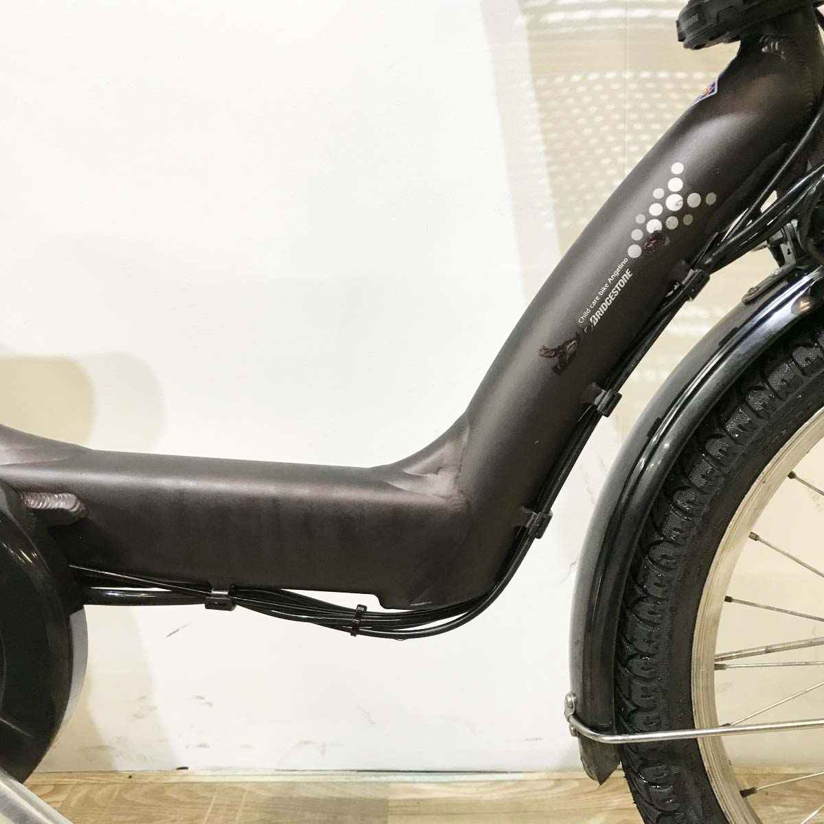 ブリヂストン アンジェリーノプティットe ブラウン 20インチ KL026 【中古車】