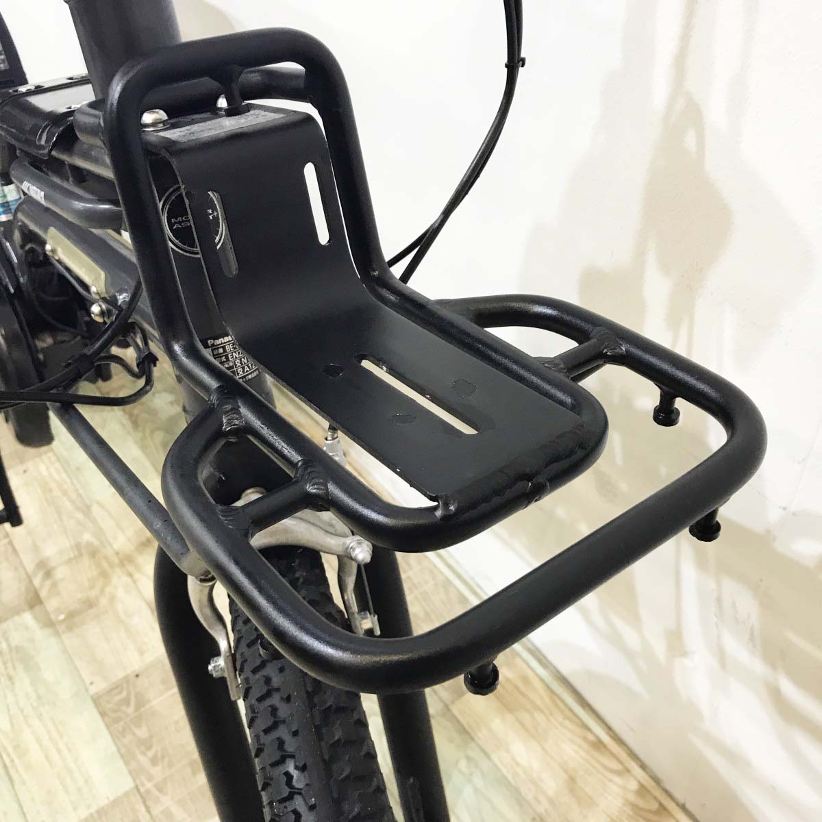 パナソニック EZ グレー 20インチ KL027 【中古車】