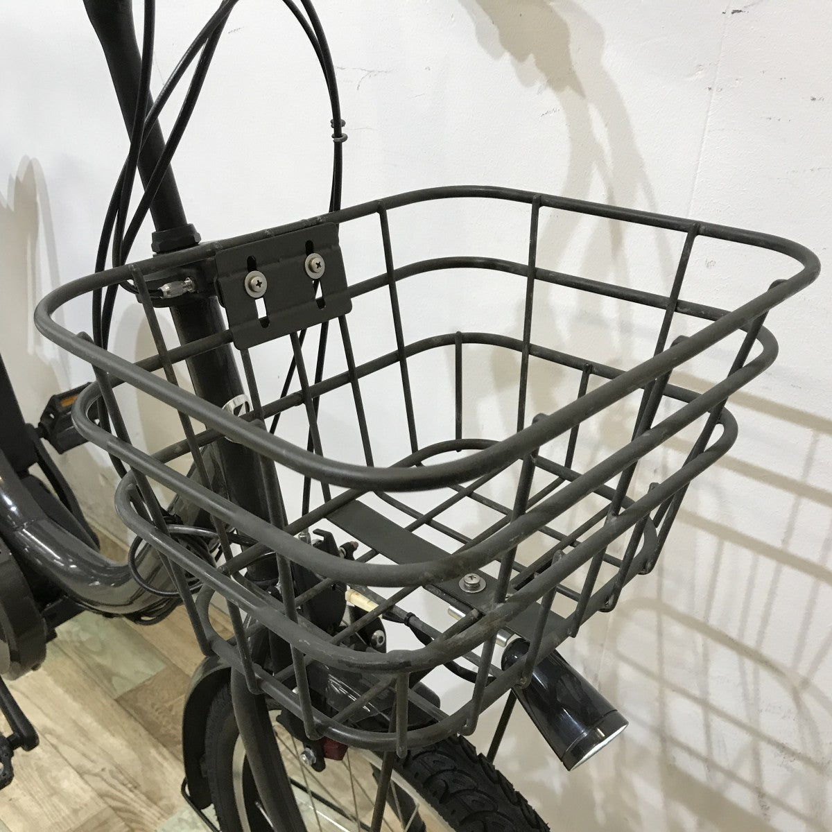 中古電動自転車 ブリヂストン ビッケe グレー 20インチ KL051