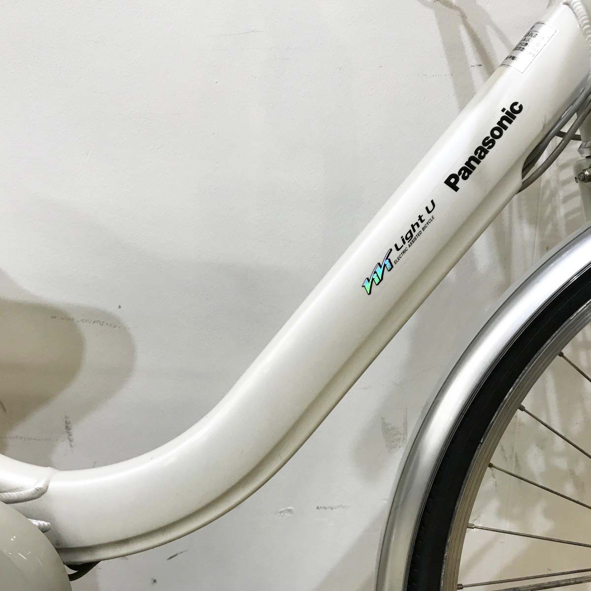 パナソニック ビビ ライトU ホワイト 26インチ KL067 【中古車】