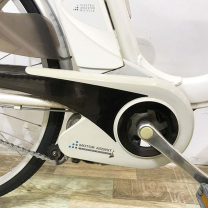 パナソニック ビビ ライトU ホワイト 26インチ KL067 【中古車】