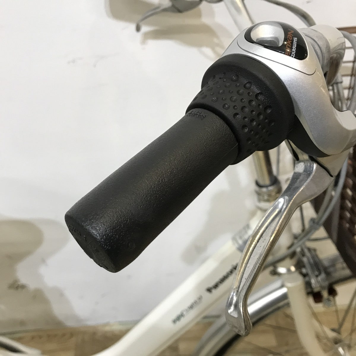 パナソニック ビビ ライトU ホワイト 26インチ KL067 【中古車】