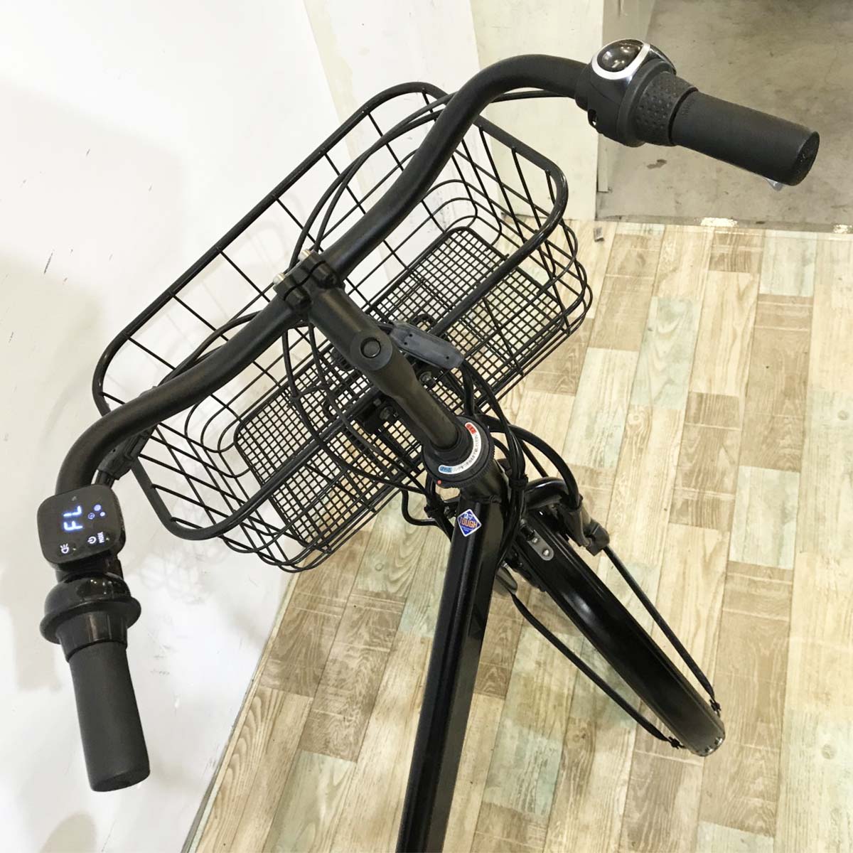 ブリヂストン ステップクルーズe（デュアルドライブ） ブラック 26インチ KL080 【中古車】