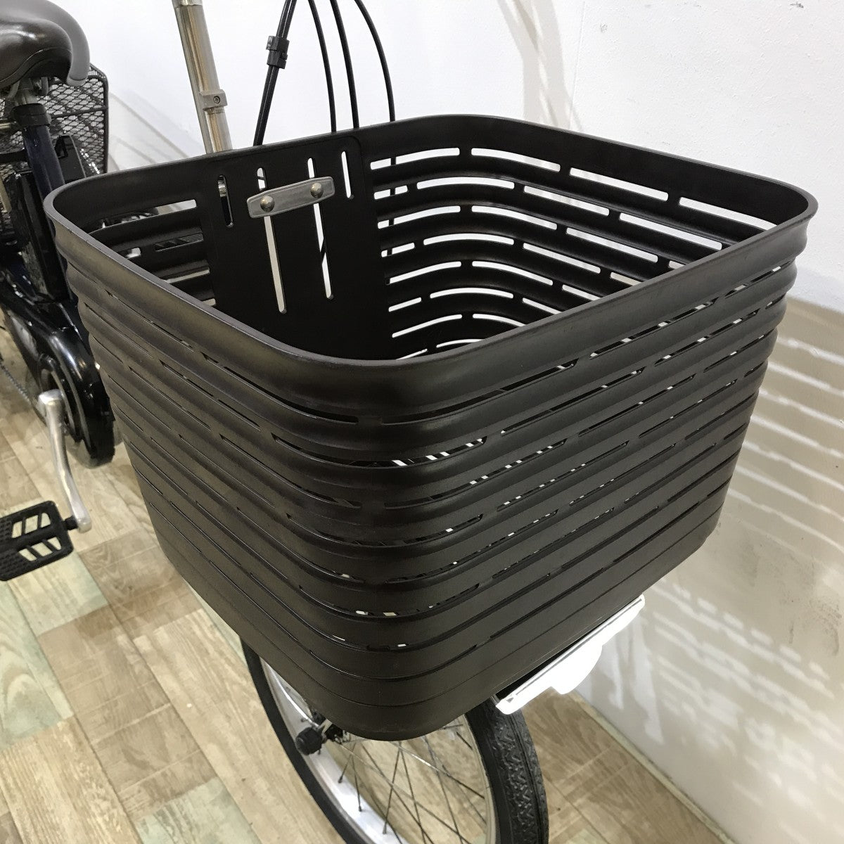 パナソニック ビビライフ ネイビー 18×16インチ KL081 【中古車】