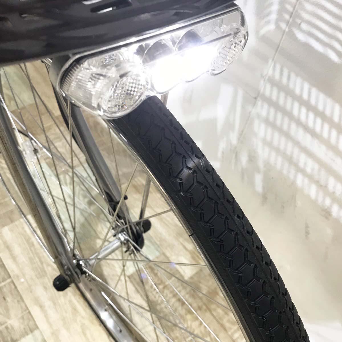 ブリヂストン アシスタU DX シルバー 26インチ KL092 【中古車】