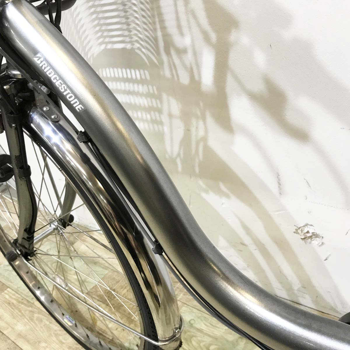ブリヂストン アシスタU DX シルバー 26インチ KL092 【中古車】