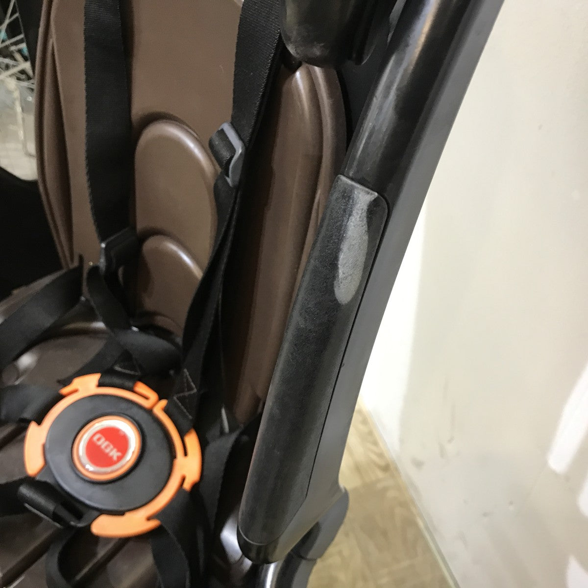パナソニック ギュットアニーズ レッド 20インチ KL106 【中古車】