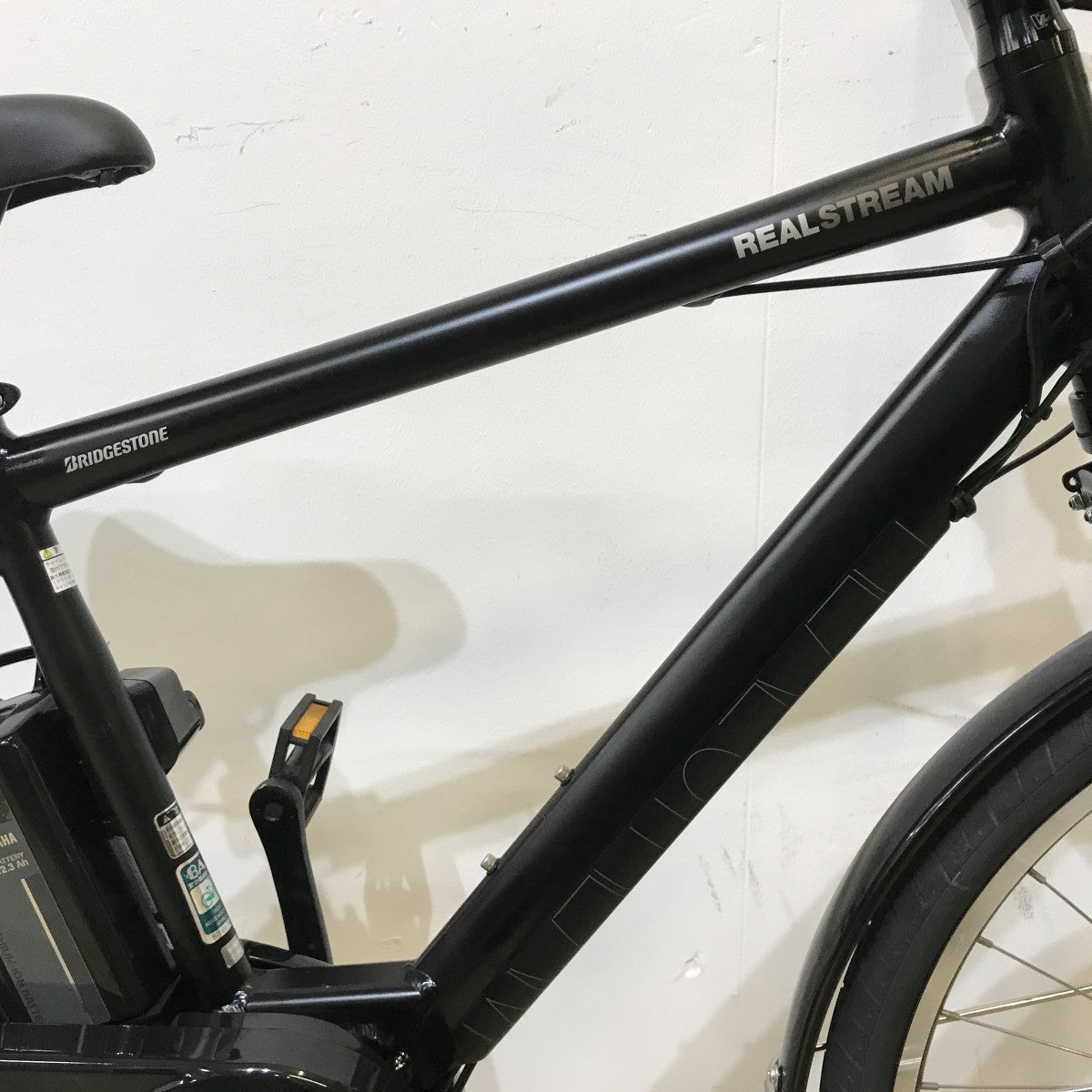 ブリヂストン リアルストリーム ブラック 26インチ KL117 【中古車】