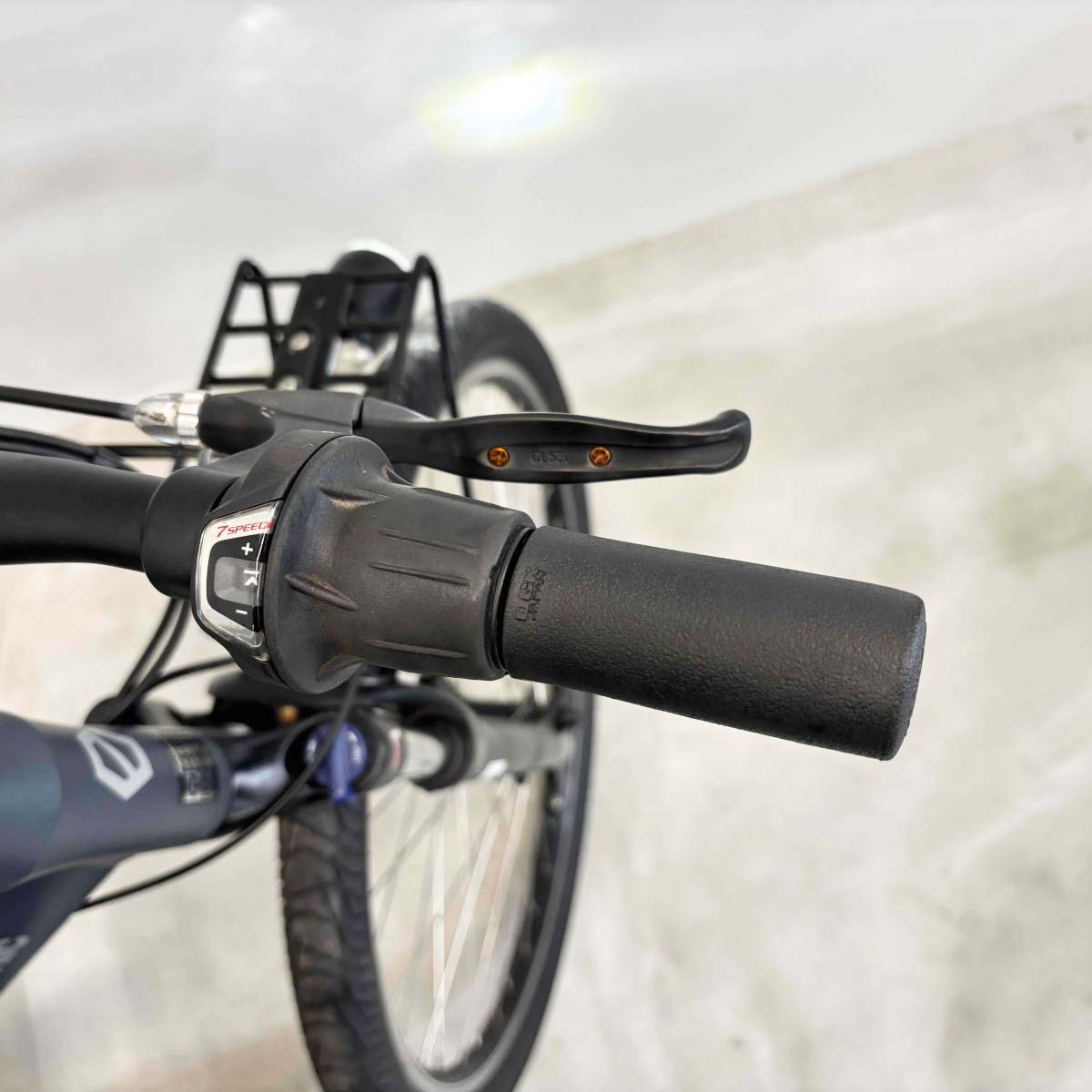 パナソニック ハリヤ ネイビー 26インチ SR429Y 【中古車】