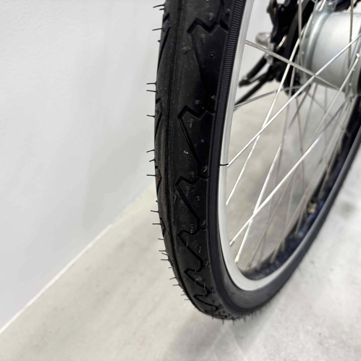 中古電動自転車 ブリヂストン リアルストリーム ブラック 26インチ SR430Y