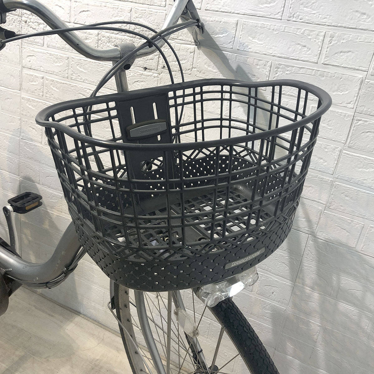中古電動自転車 ブリヂストン アシスタ DX シルバー 26インチ YE093