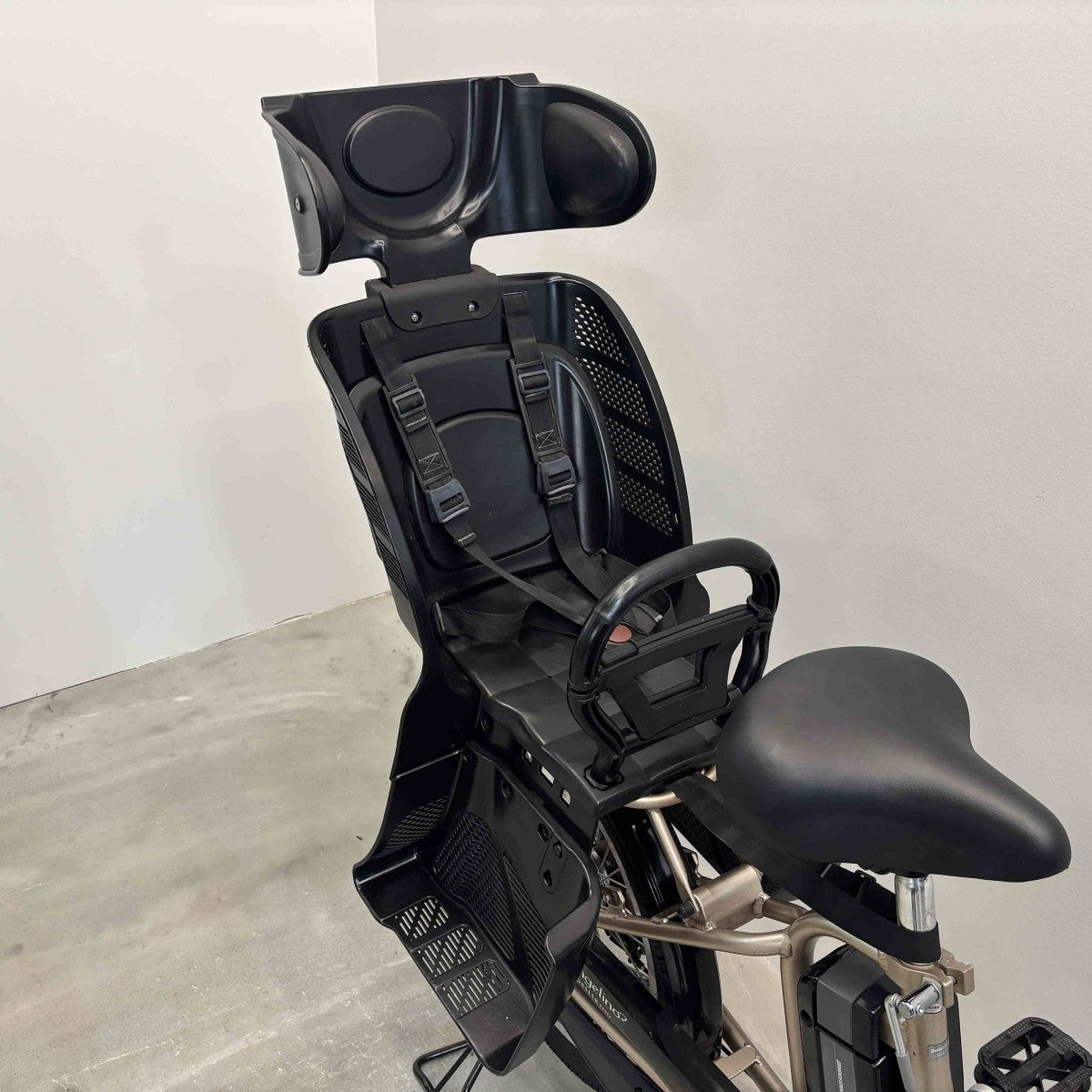 ブリヂストン アンジェリーノプティットe ゴールド 20インチ YJ145 【中古車】
