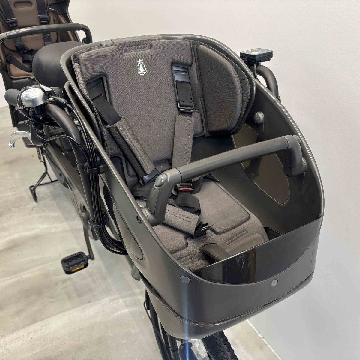 ブリヂストン ビッケポーラーe グレー 20インチ YJ153 【中古車】