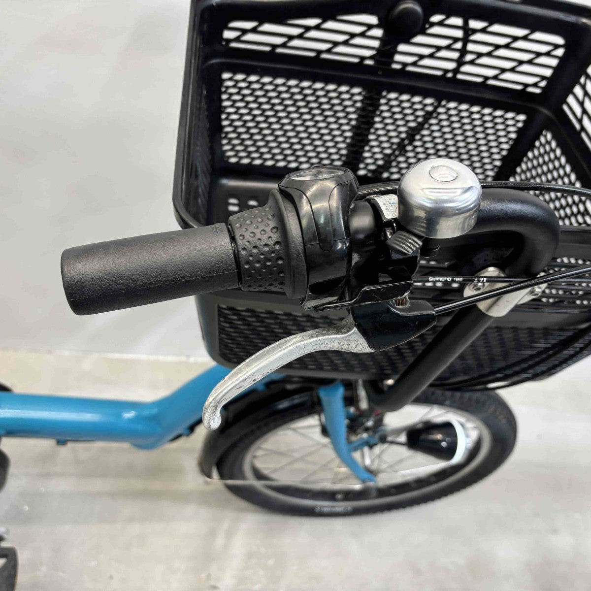 ブリヂストン アンジェリーノプティットe ブルー 20インチ YK013 【中古車】