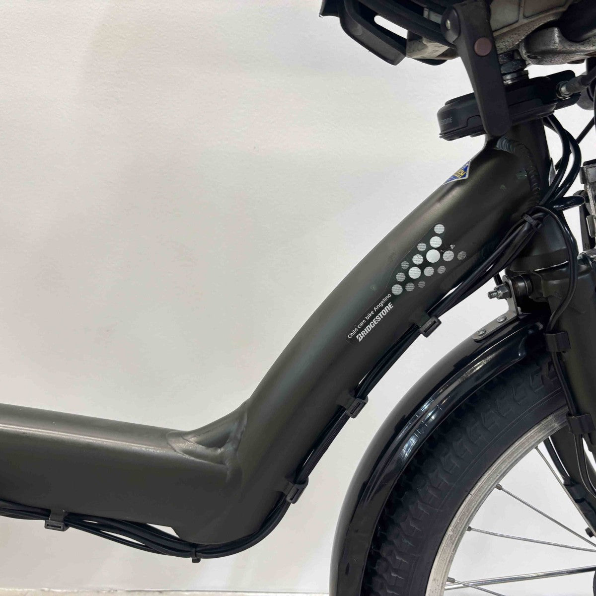 中古電動自転車 ブリヂストン アンジェリーノプティットe カーキ 20インチ YK014
