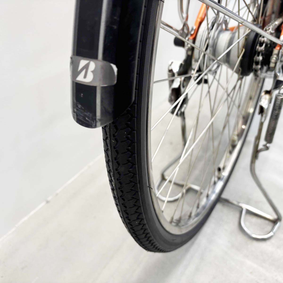 中古電動自転車 ブリヂストン アシスタ ロイヤル オレンジ ホワイト 26インチ YK016
