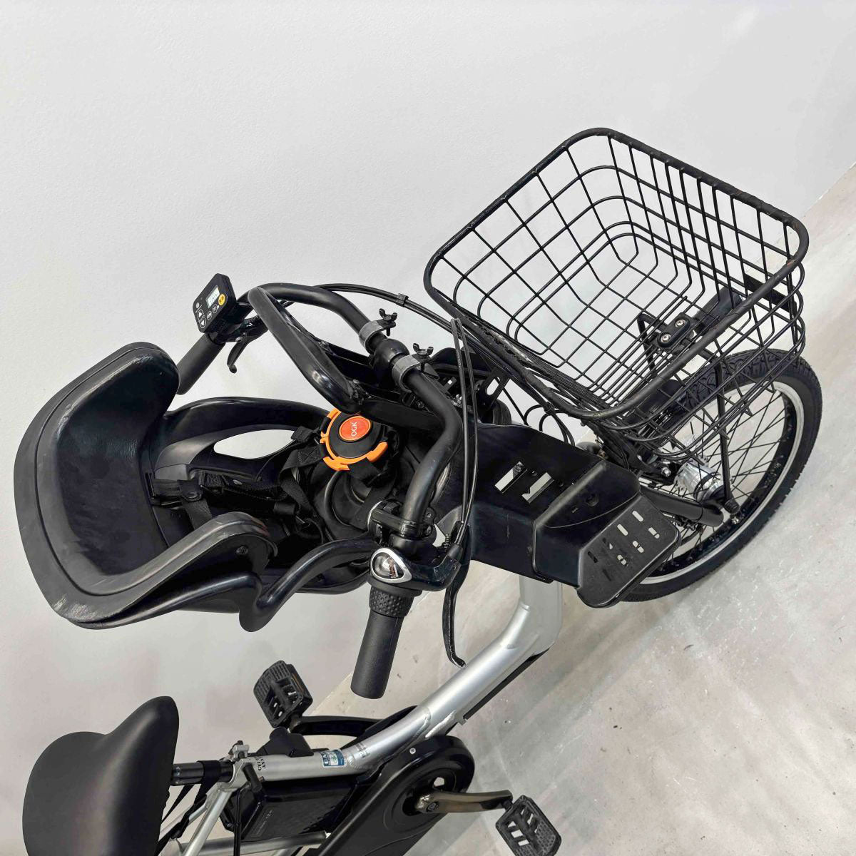 中古電動自転車 パナソニック ギュットアニーズ シルバー 20インチ YK039