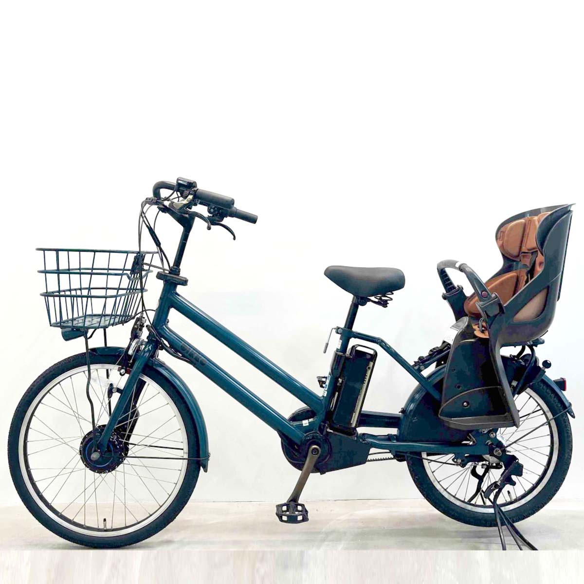ブリヂストン ビッケグリ（デュアルドライブ） グリーン 24×20インチ YK045 【中古車】