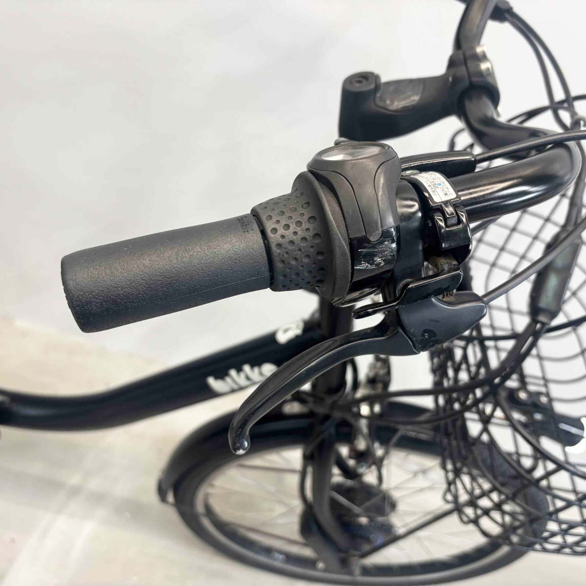 ブリヂストン ビッケモブdd（デュアルドライブ） ブラック 24×20インチ YK048 【中古車】