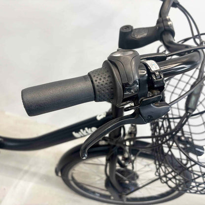 ブリヂストン ビッケモブdd（デュアルドライブ） ブラック 24×20インチ YK048 【中古車】