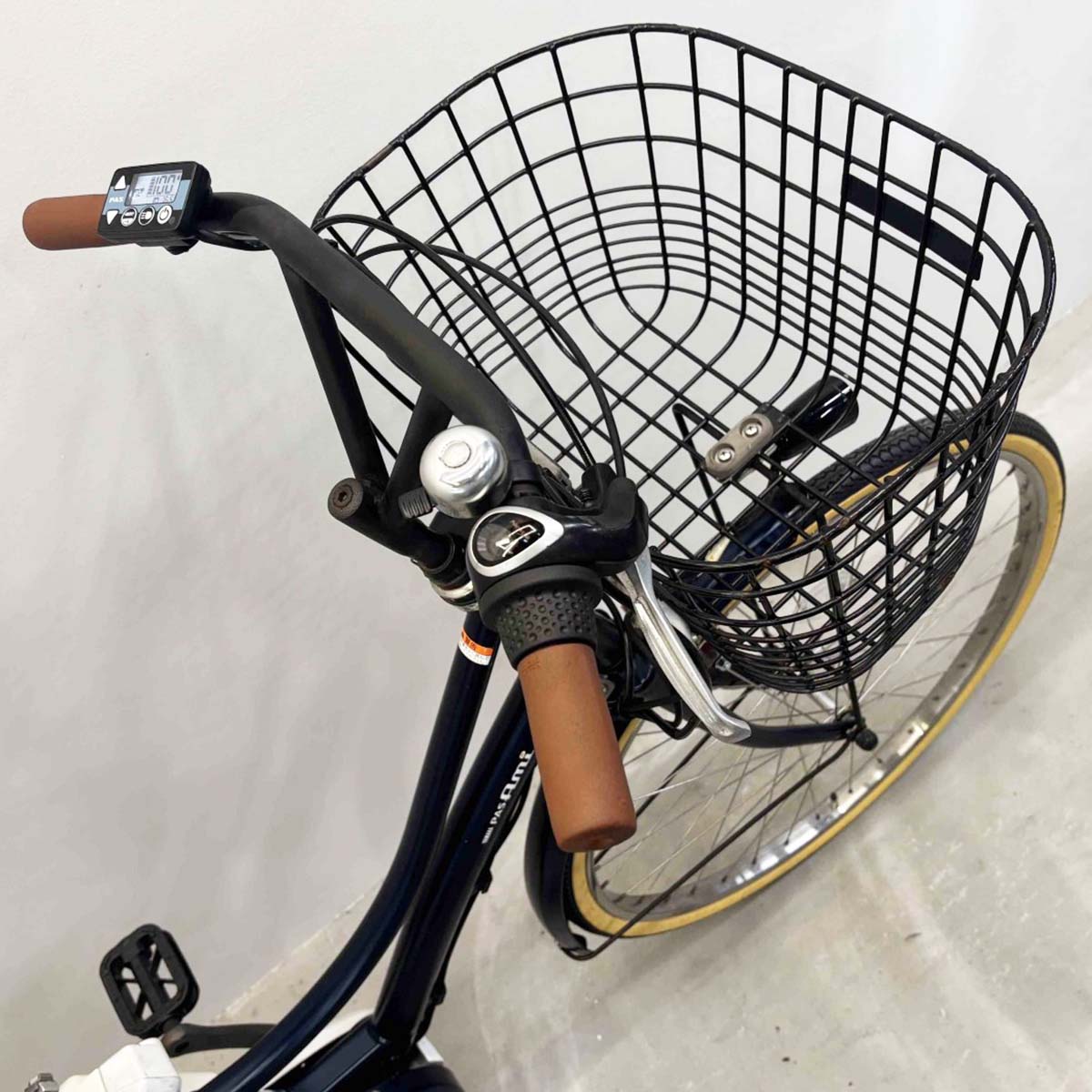 中古電動自転車 ヤマハ PAS アミ ネイビー 26インチ YK051