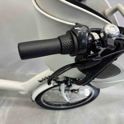 ブリヂストン ビッケポーラーe ホワイト 20インチ YK052 【中古車】