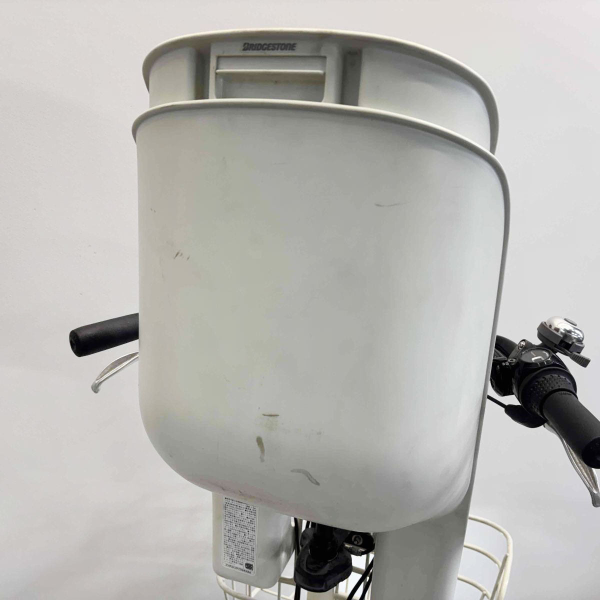 ブリヂストン ビッケ2e ホワイト 20インチ YK056 【中古車】
