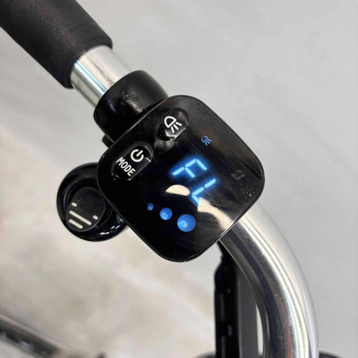 中古電動自転車 ブリヂストン ハイディツー カーキ 26インチ YK060