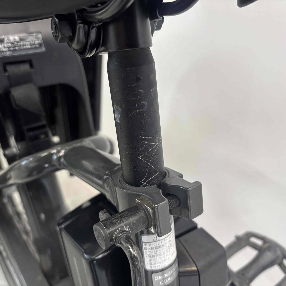 ブリヂストン ビッケポーラーe グレー 20インチ YK063 【中古車】