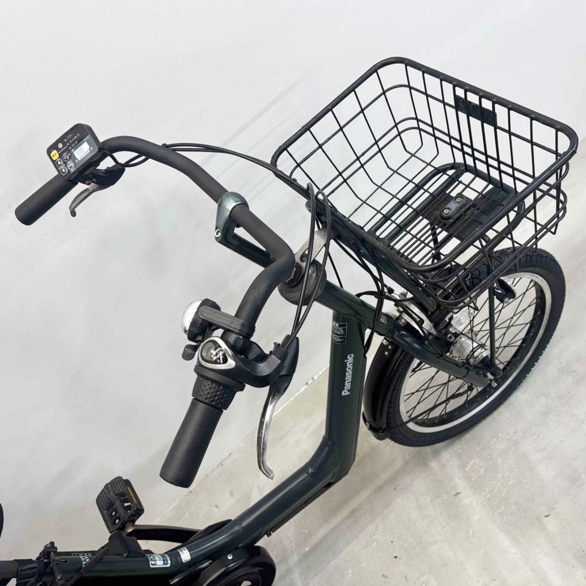 パナソニック ギュットアニーズ グリーン 20インチ YK064 【中古車】