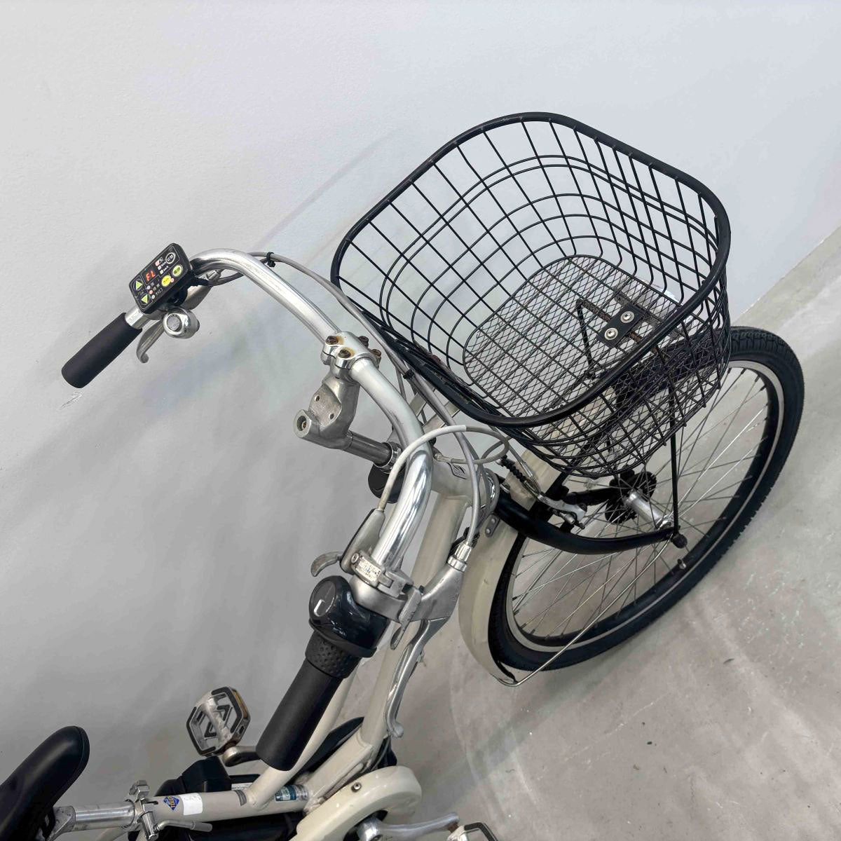ブリヂストン ハイディツー ベージュ 26インチ YK071 【中古車】