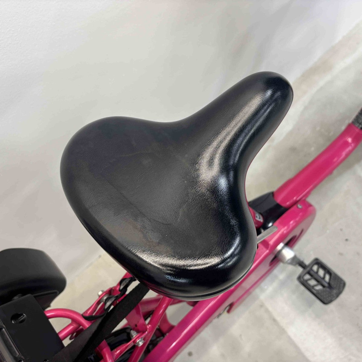 パナソニック ギュットミニDX ピンク 20インチ YK078 【中古車】