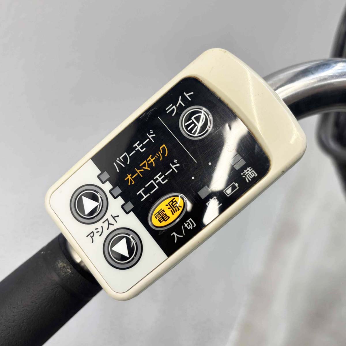 中古電動自転車 パナソニック ビビNX

 シルバー 26インチ YK084